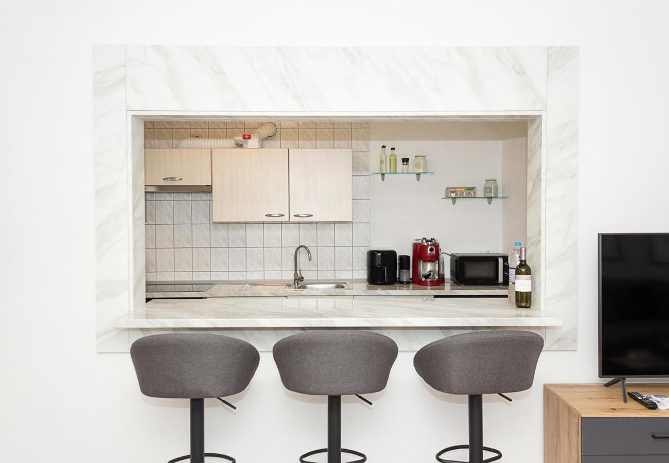 Two Identical Designer 2Bd Flats With Sea View In Balchik By Flat Mаnagerアパートメント エクステリア 写真