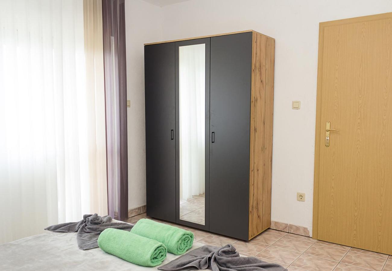 Two Identical Designer 2Bd Flats With Sea View In Balchik By Flat Mаnagerアパートメント エクステリア 写真